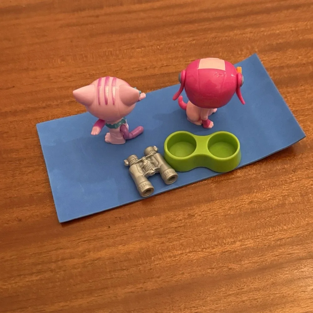 Barbie Spy Squad‎ Pets Lot – Pink Cat & Pink Dog Figures with Accessories